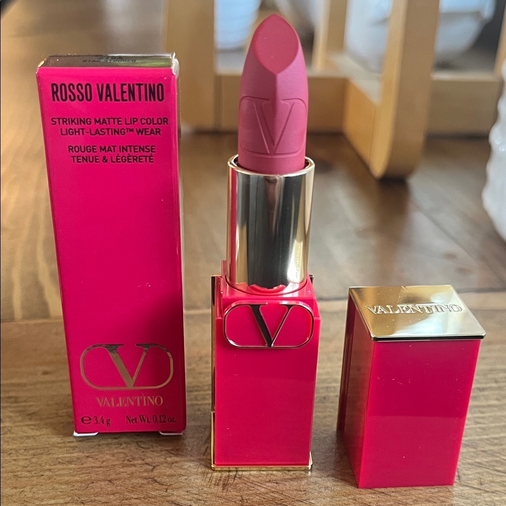 Valentino Rosso Valentino Matte Lipstick — Star Studded 219A